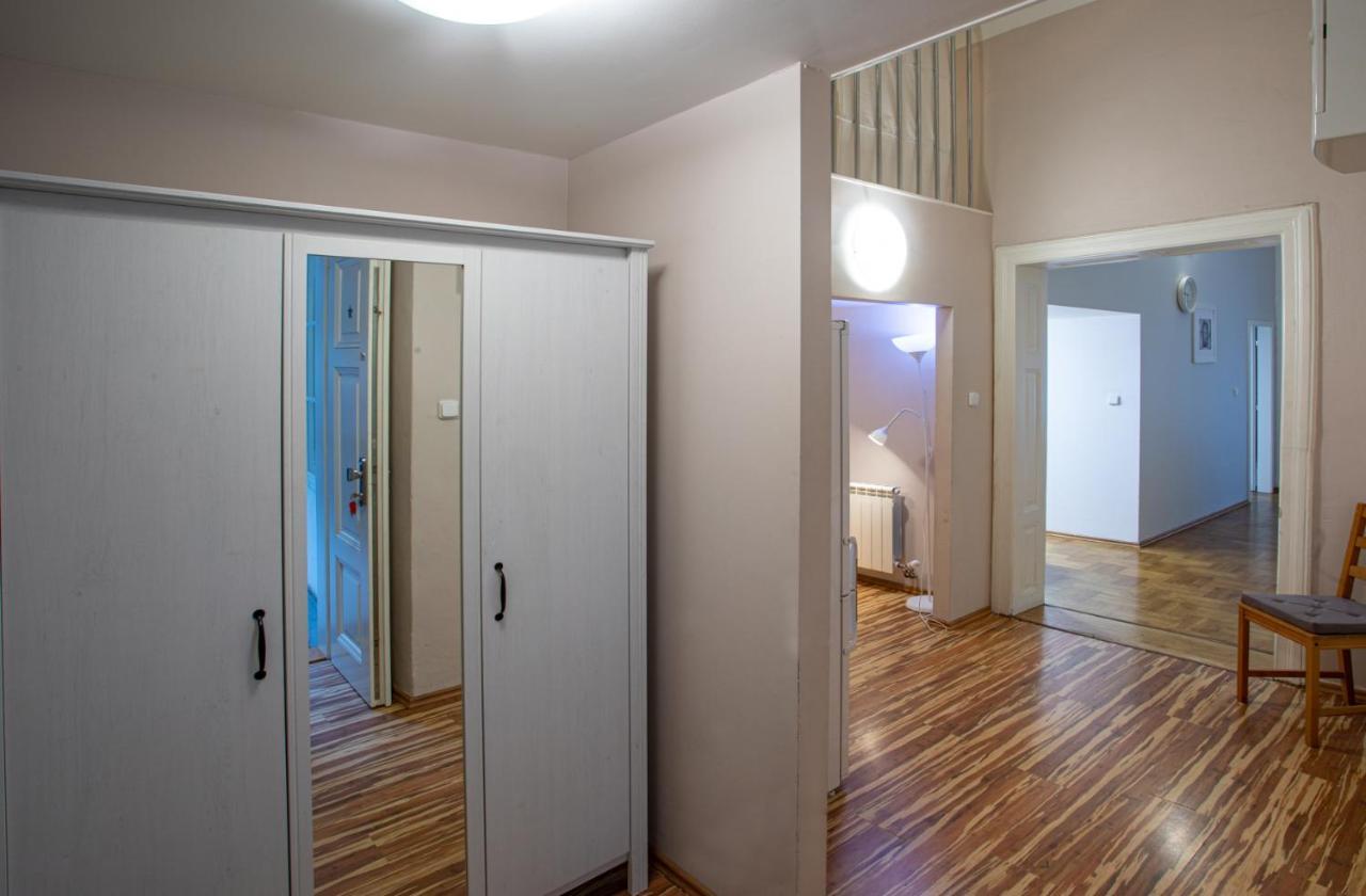 Michalska Apartment Praag Buitenkant foto
