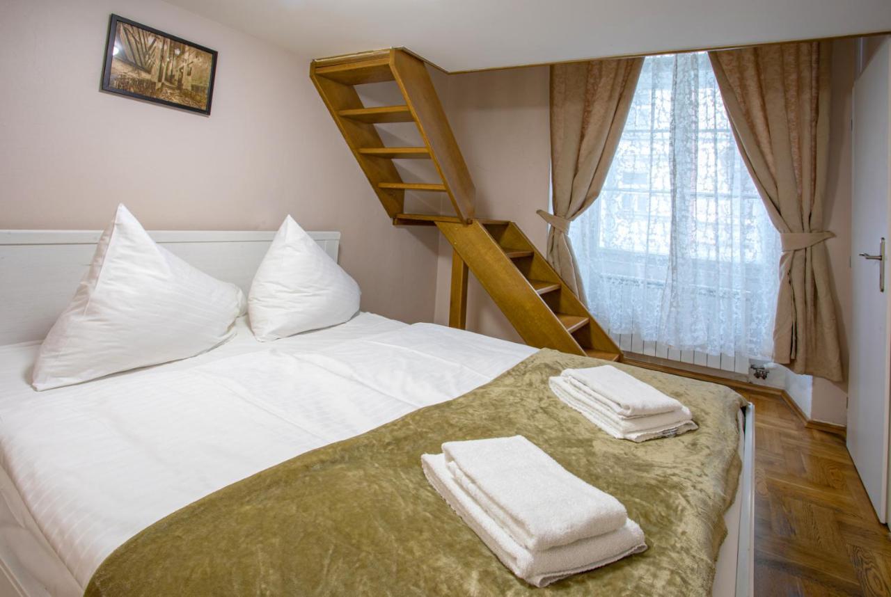 Michalska Apartment Praag Buitenkant foto