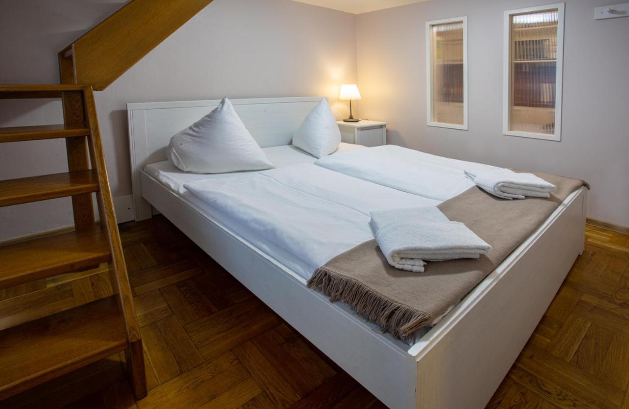 Michalska Apartment Praag Buitenkant foto