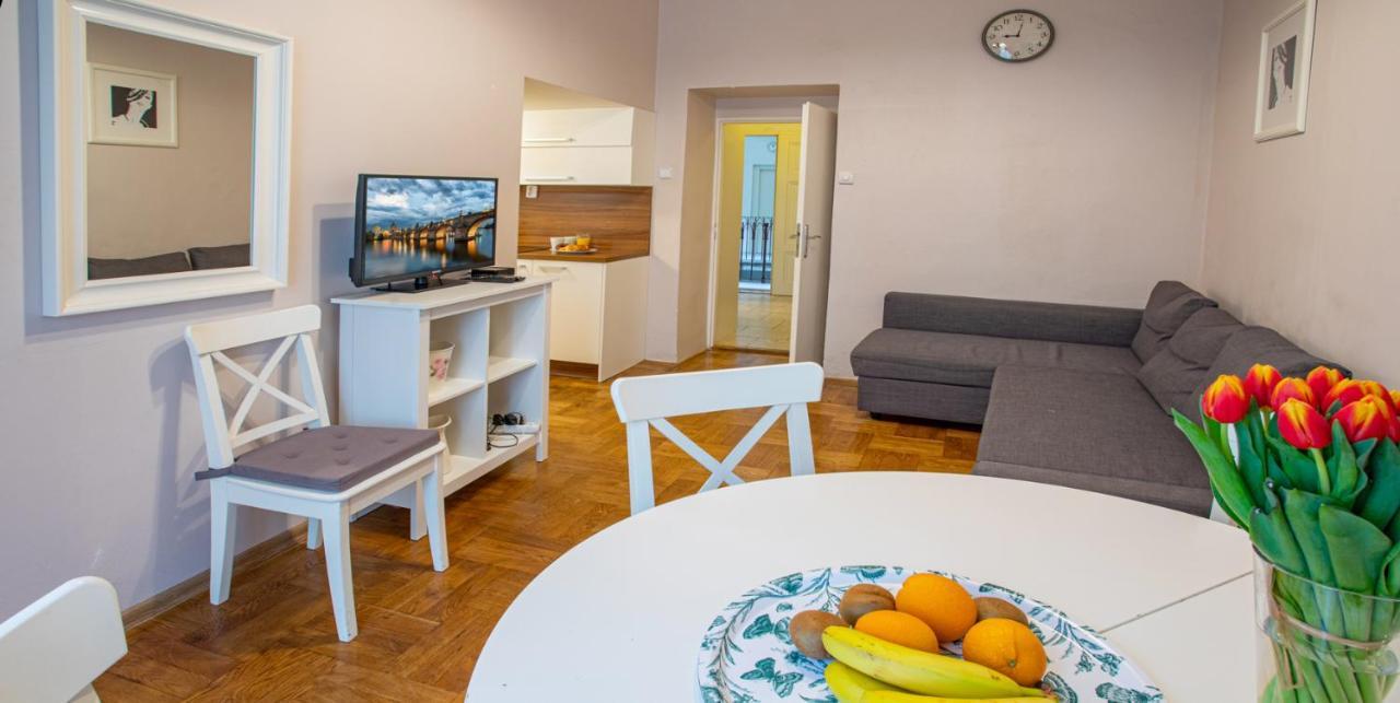 Michalska Apartment Praag Buitenkant foto